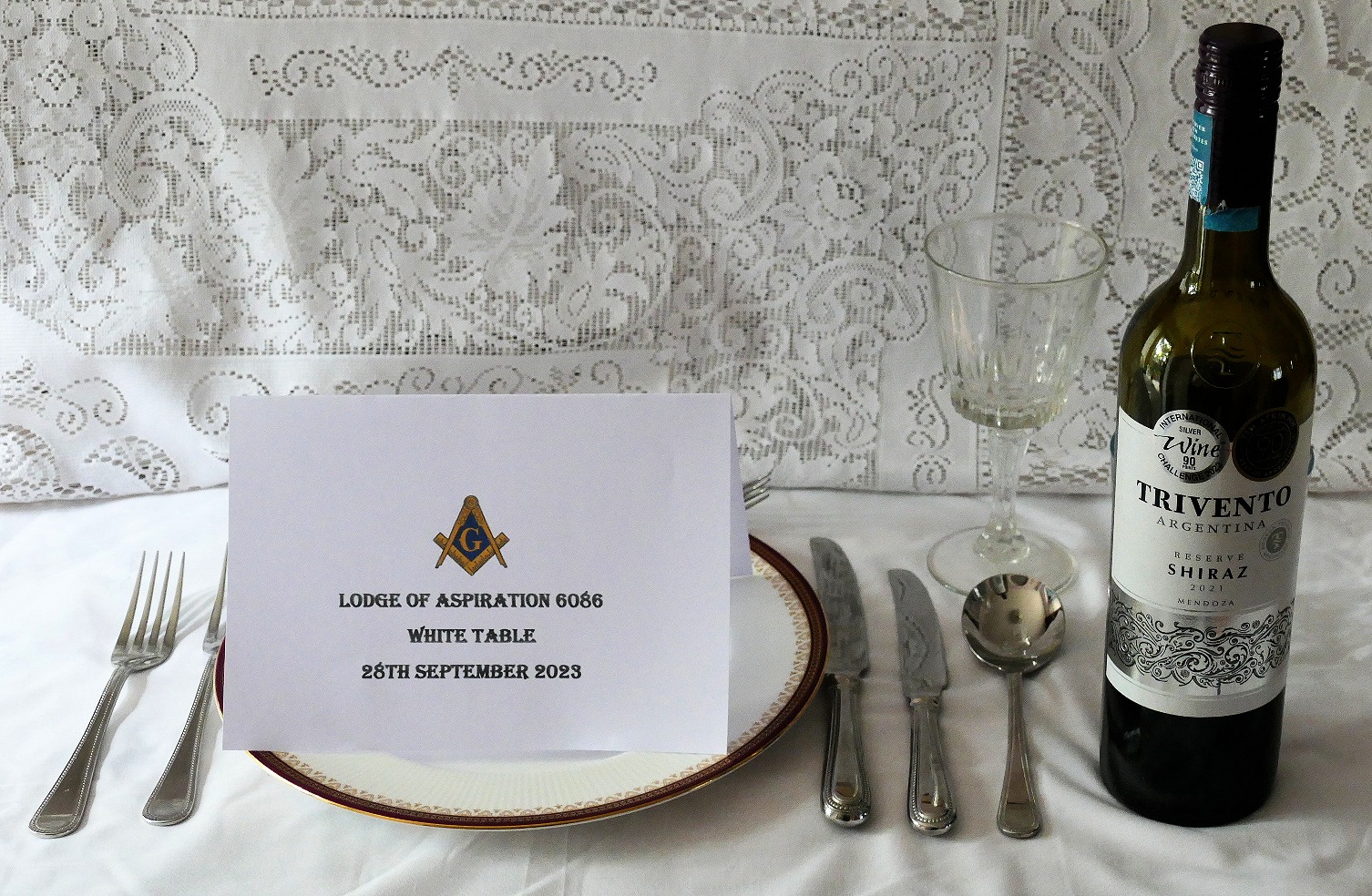 WHITE TABLE_2